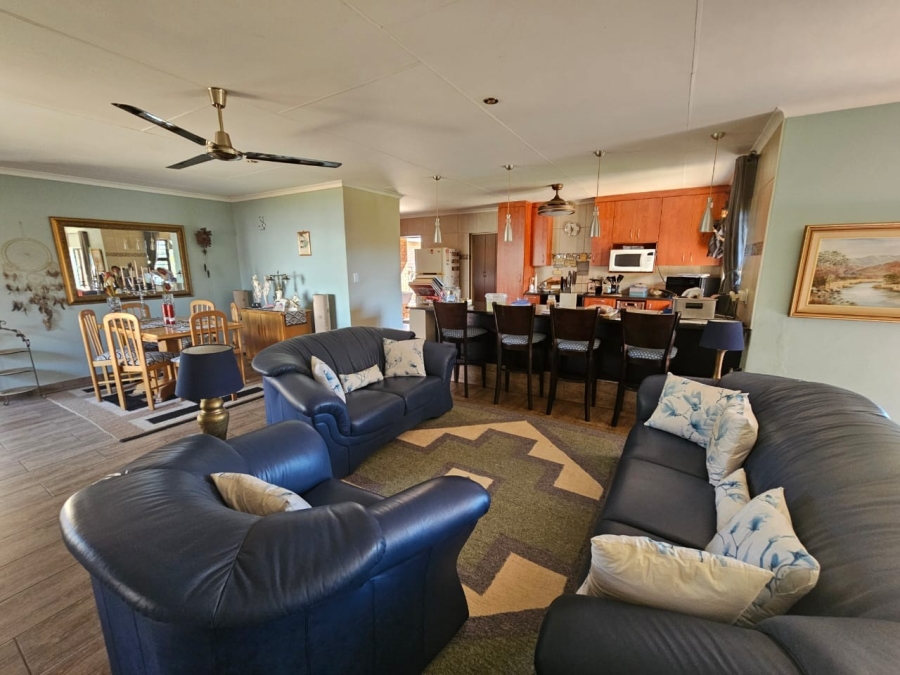 3 Bedroom Property for Sale in Buffelspoort Eco Estate North West